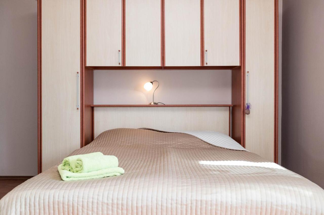 Apartments Karmen 1 Криквеница Екстериор снимка