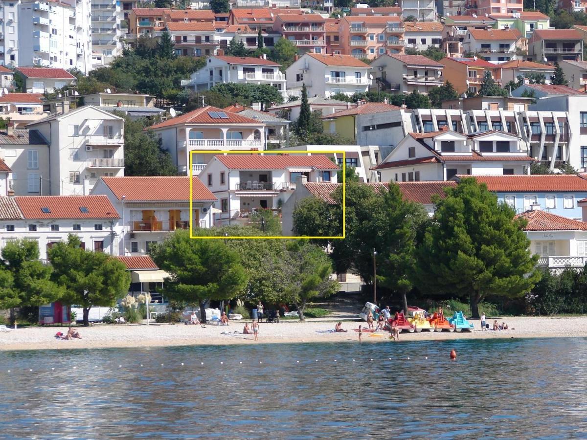 Apartments Karmen 1 Криквеница Екстериор снимка