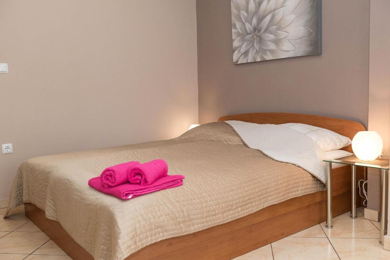 Apartments Karmen 1 Криквеница Екстериор снимка